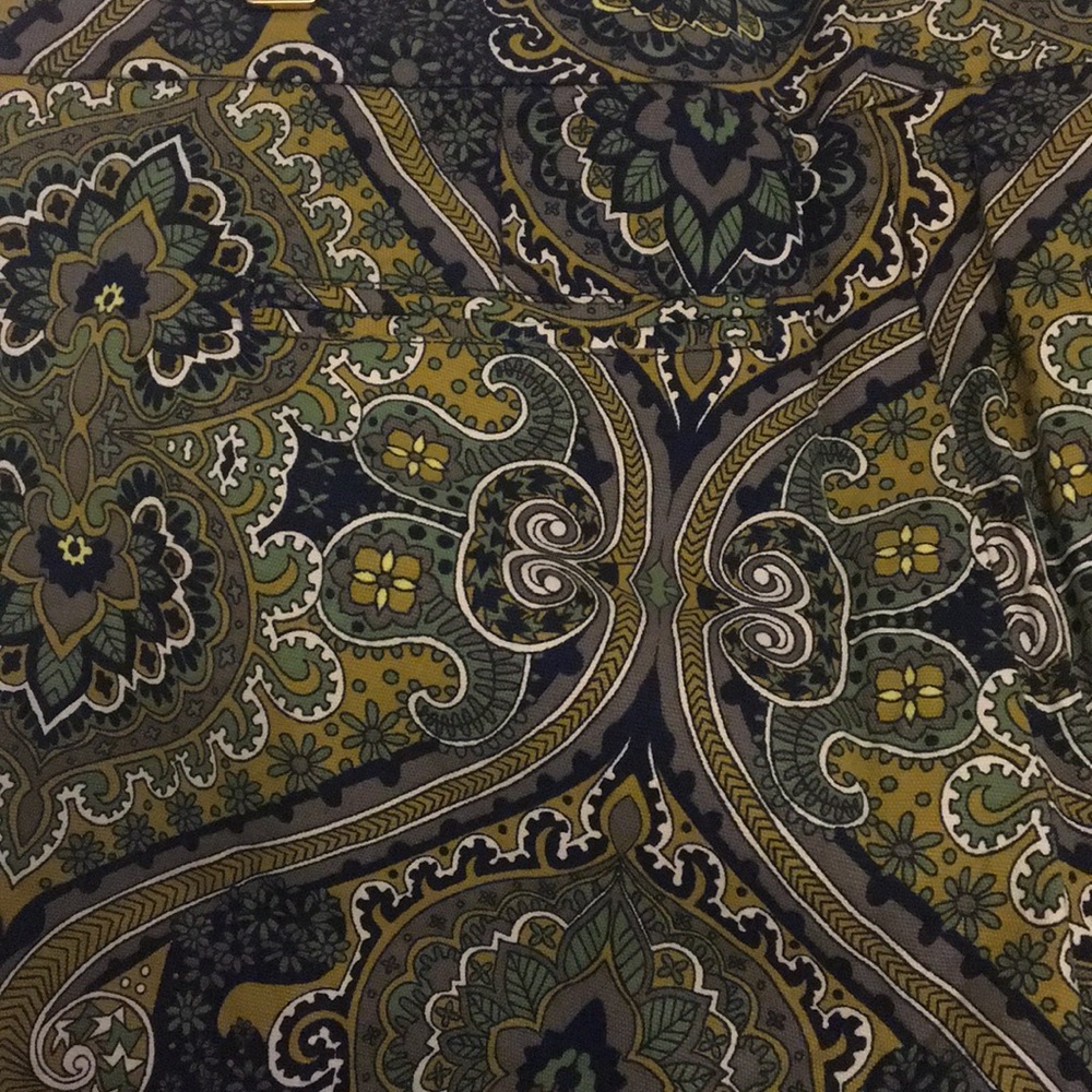 Capris - Picture 4 of 4